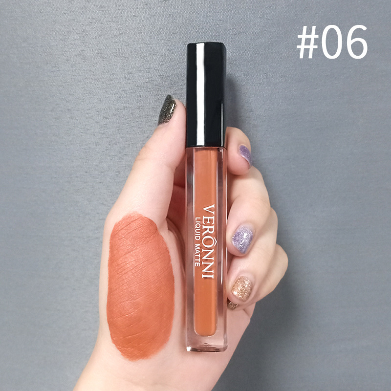 Long-Lasting Matte Lip Gloss – Stain-Free Beauty - Image 9