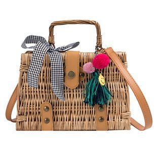 Hand-Woven Bamboo Basket Handbag – Vintage Summer