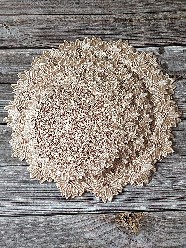 Luxury Lace Dining Table Placemats – Style for Formal Dining - Image 2