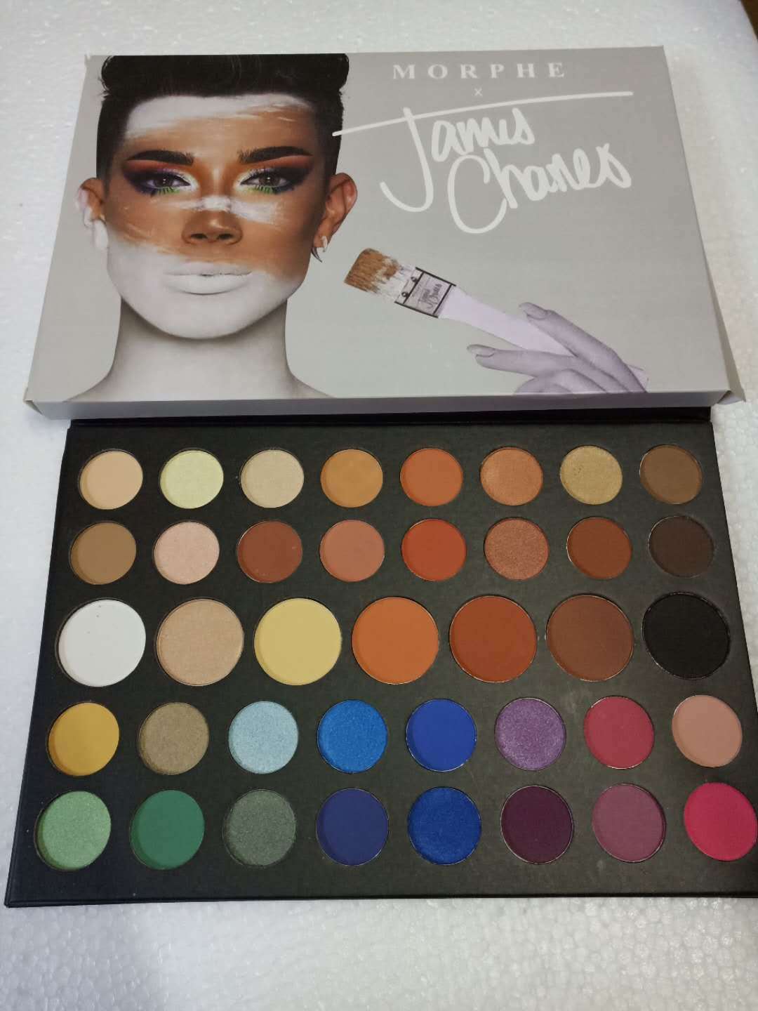 Pearlescent Matte Eyeshadow Palette - Image 2