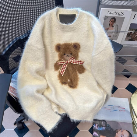 Bear Jacquard Knitwear White Sweater For Women
