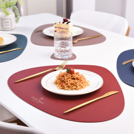 Stylish Dining Mat – Simple & Sophisticated